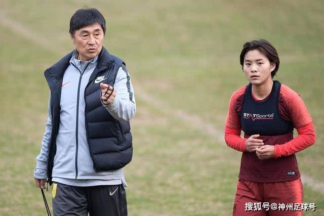 亨利在纽约出售豪华公寓 预期售价达2500万美元
